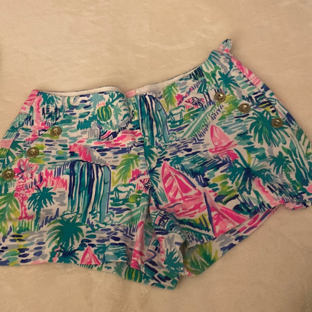 Short from Lilly Pulitzer